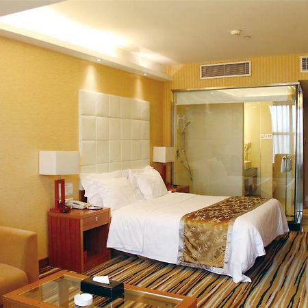 Shenzhen Luohu Railway Station Hotel - Commercial Building Экстерьер фото