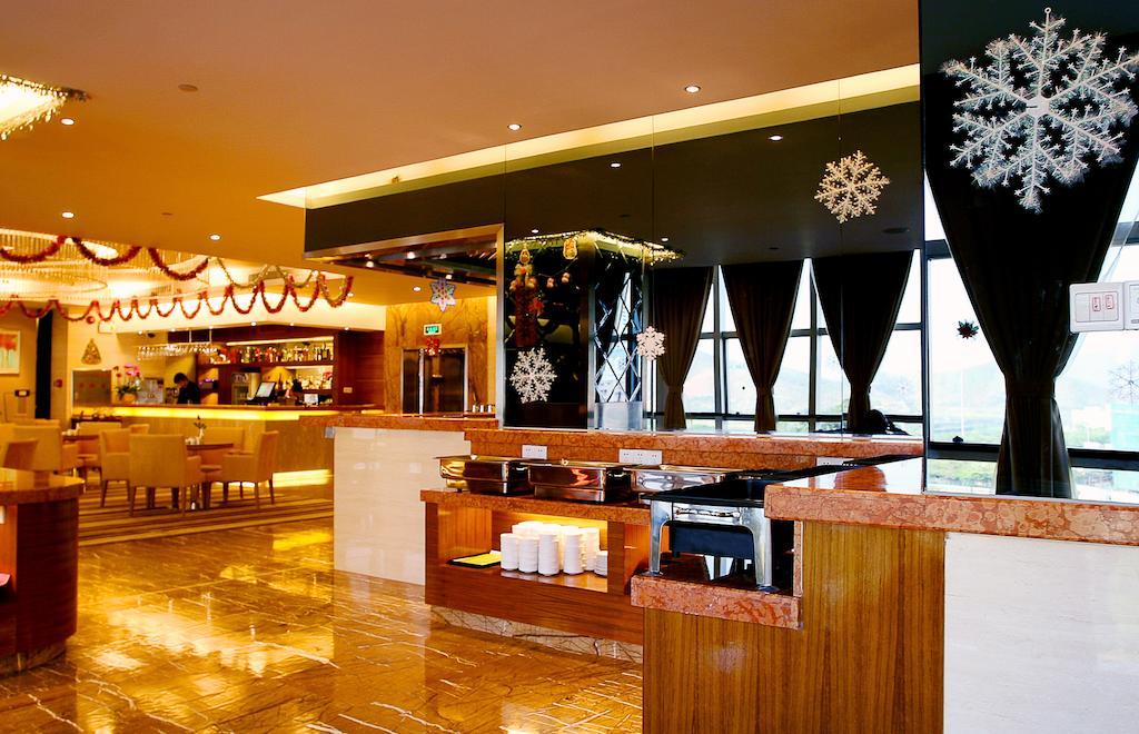 Shenzhen Luohu Railway Station Hotel - Commercial Building Экстерьер фото
