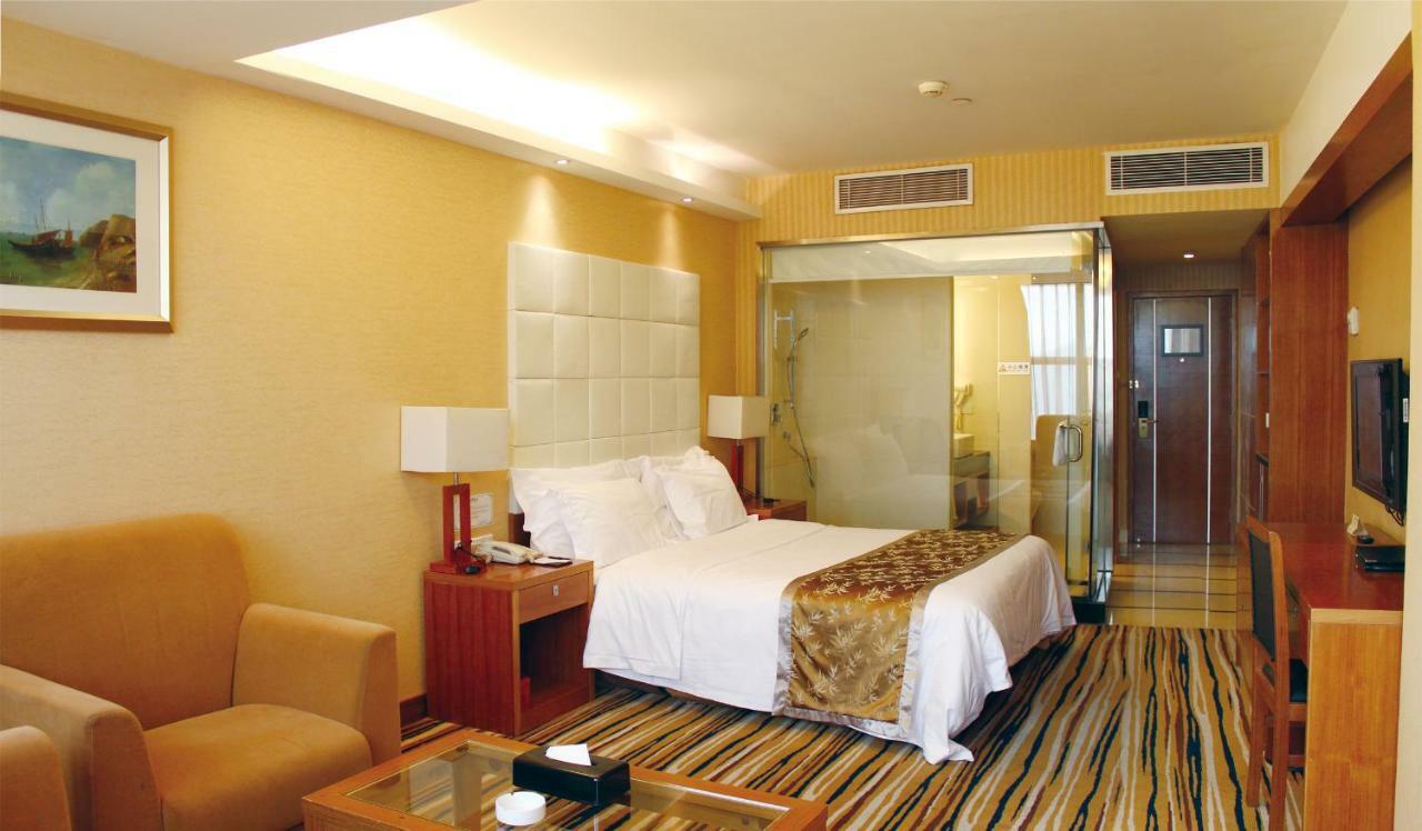 Shenzhen Luohu Railway Station Hotel - Commercial Building Экстерьер фото